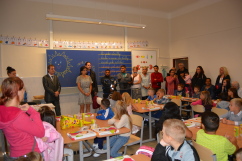 Hlavní slovo měla paní učitelka Yvetta Jeřábková a paní asistentka Veronika Muchová