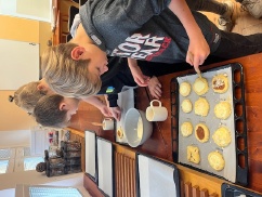 5. A - Sadař = stromů vladař